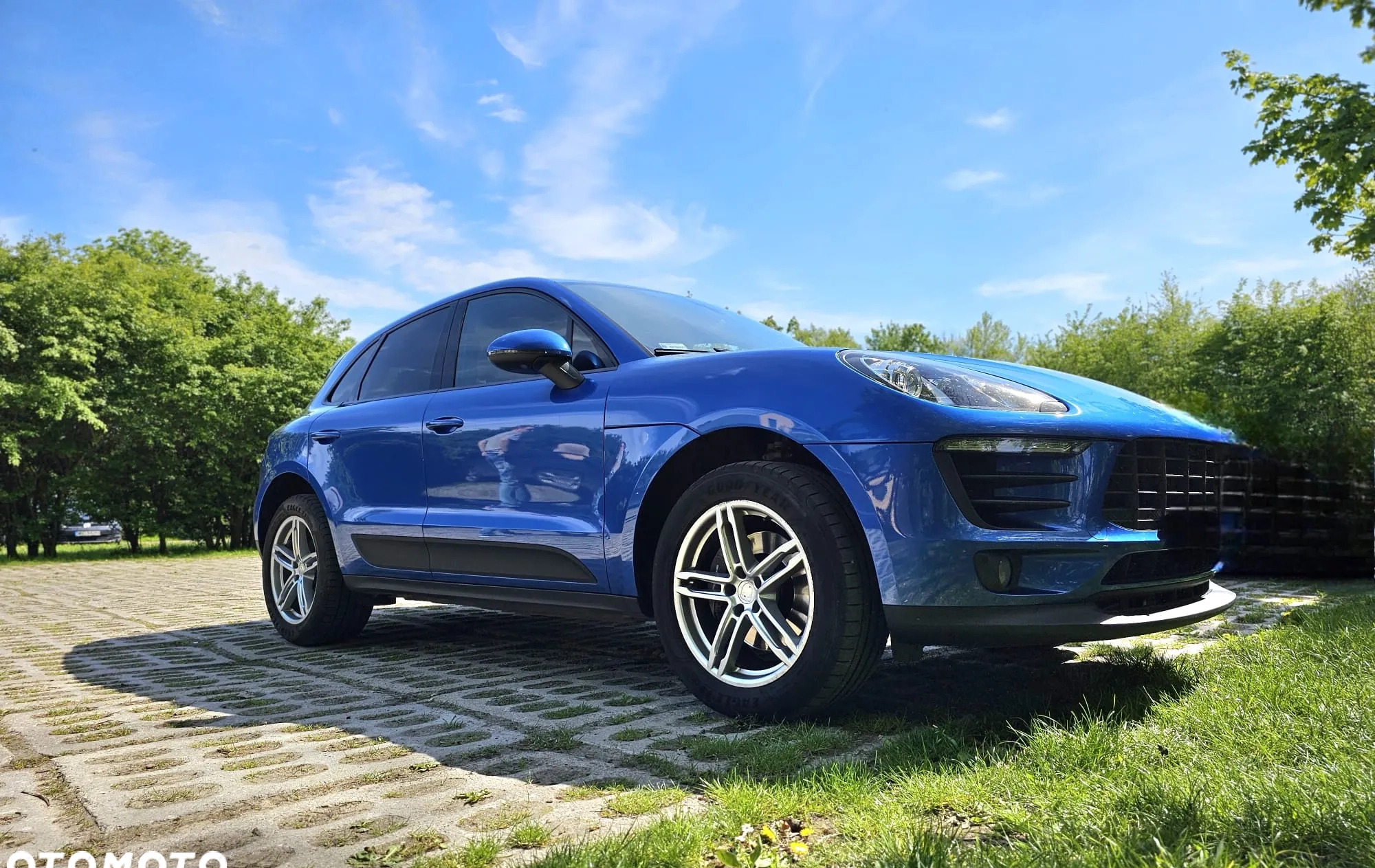 Porsche Macan cena 159500 przebieg: 180100, rok produkcji 2017 z Warszawa małe 254